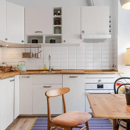 Rentplanet - Wlodkowica Apartamento